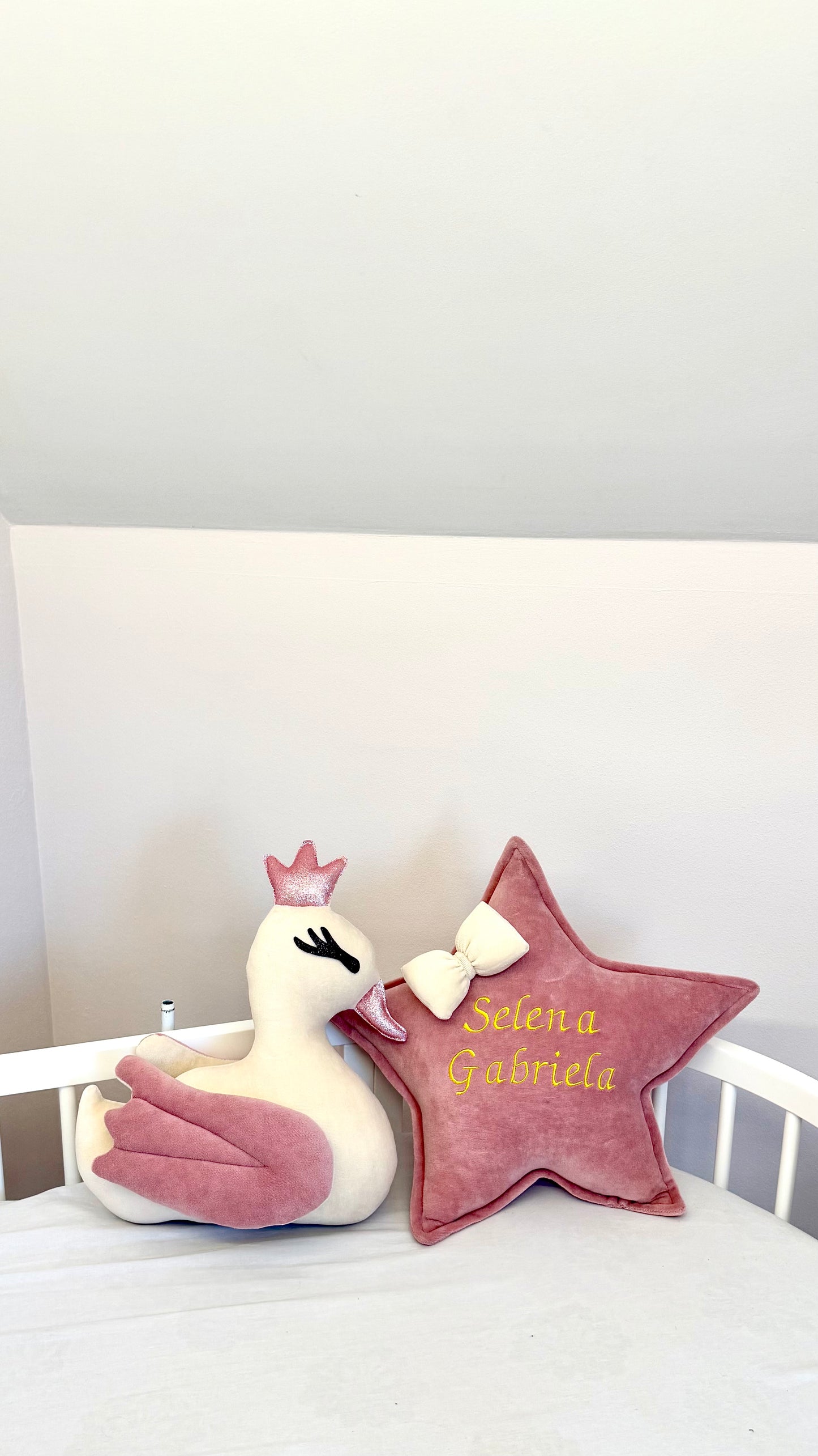 Set pernuțe: stea și lebădă regală. Roz prăfuit.