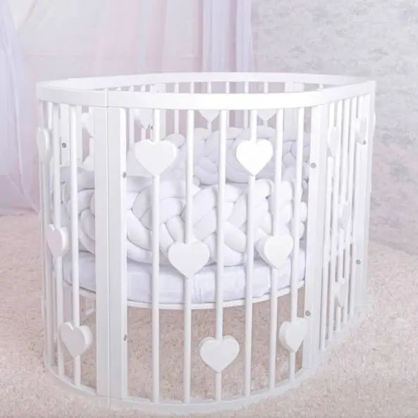 Patut oval Royal Sleep 9 in 1 Hearts - Meriess - Descoperă la Meriess o selecție premium de lenjerie de pat pentru bebeluși, pătuțuri multifuncționale, accesorii esențiale și cadouri speciale. Calitate garantată și livrare internațională. Suport 24/7 pentru toți părinții!