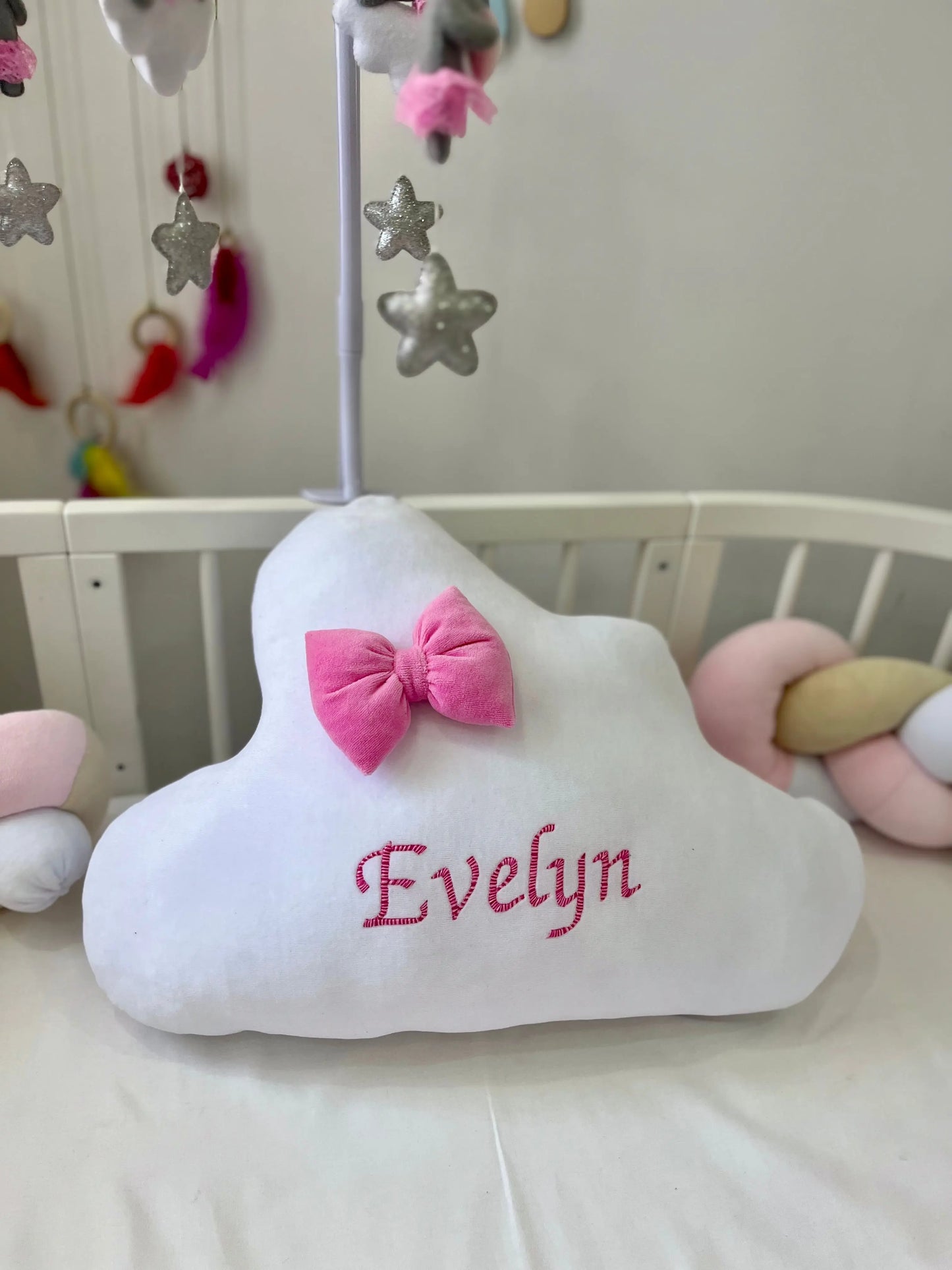 Pernuta personalizata cu nume și fundiță Meriess