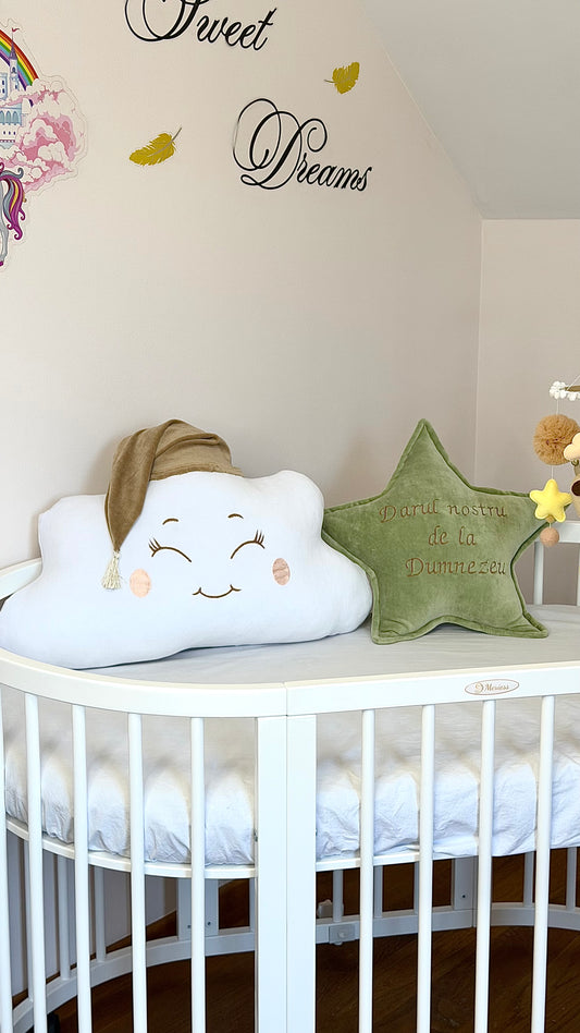 Set de pernuțe norișor și steluță. Alb și verde.