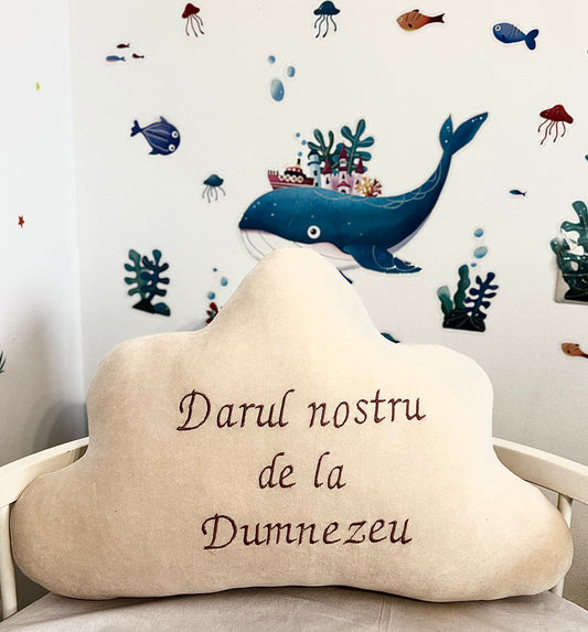 Pernuță nor personalizată cu mesaj BEJ