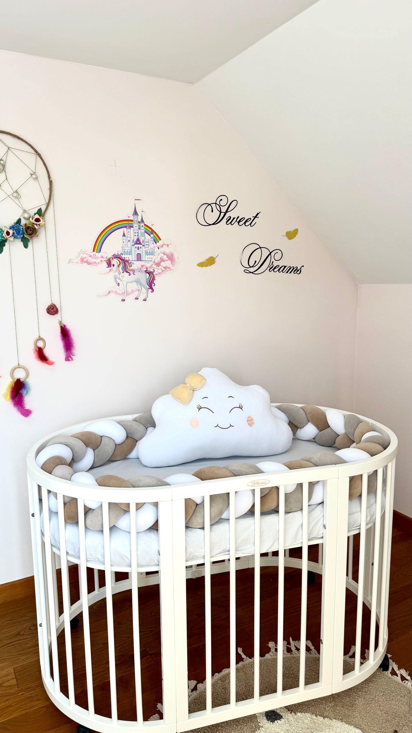 Set pentru pătuț – Protecție împletită + Pernă norișor + Cearșaf din bumbac